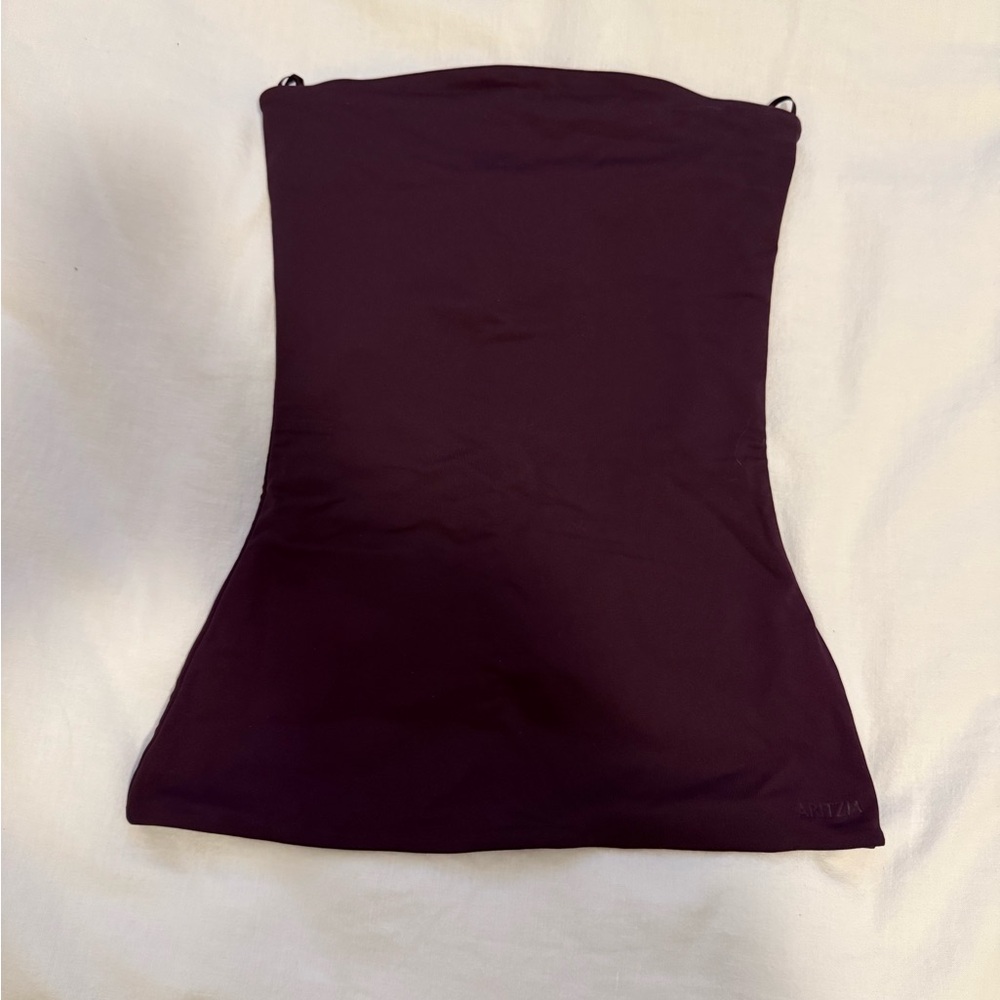 Aritzia Contour Strapless Top in Plum